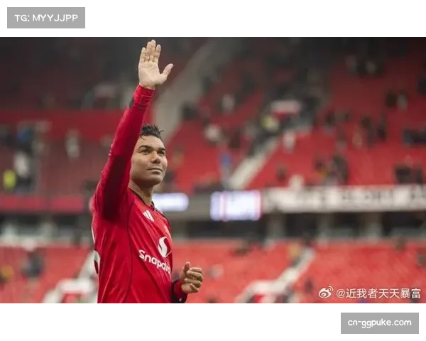 曼联卡塞米罗与梅努双后腰组合保持平衡,但向前传球创造力有待提升 曼联卡塞米罗与梅努双后腰组合保持平衡,但向前传球创造力有待提升